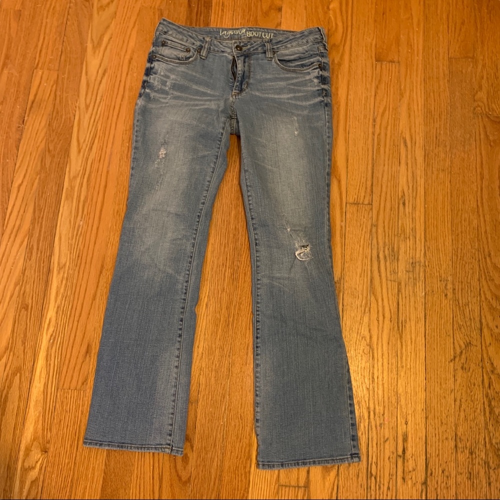 Light blue jeans distressed